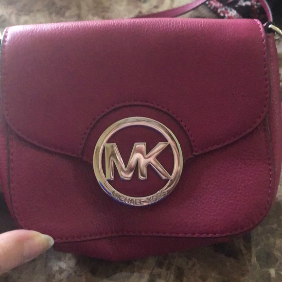 Michael Kors Handbags - Michael Kors dark pink crossbody bag. Chain detail